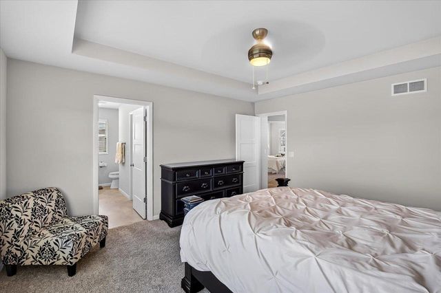 8015 Laufenberg Boulevard, Cross Plains, WI 53528