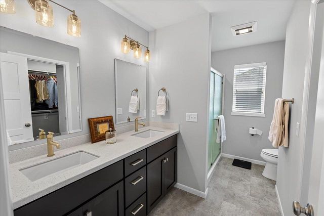 8015 Laufenberg Boulevard, Cross Plains, WI 53528
