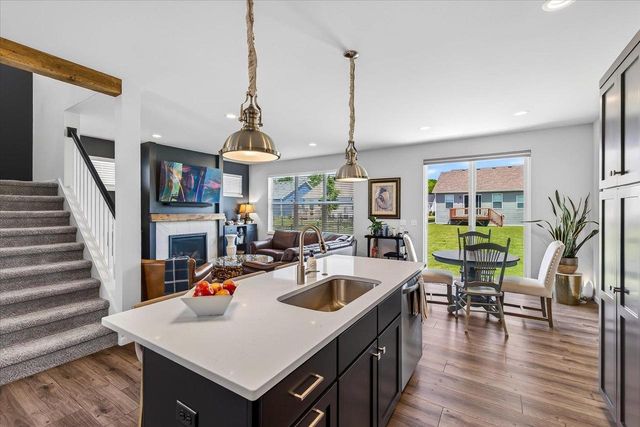 8015 Laufenberg Boulevard, Cross Plains, WI 53528