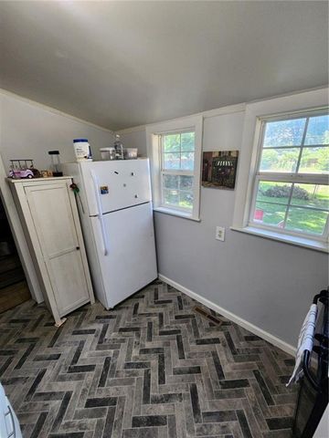 711 W Kansas Street, Pittsburg, KS 66762