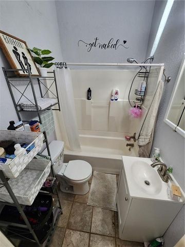 711 W Kansas Street, Pittsburg, KS 66762