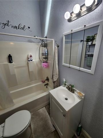 711 W Kansas Street, Pittsburg, KS 66762