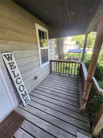 711 W Kansas Street, Pittsburg, KS 66762