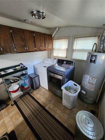 711 W Kansas Street, Pittsburg, KS 66762