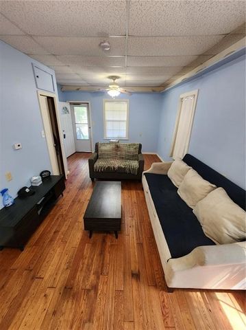 711 W Kansas Street, Pittsburg, KS 66762