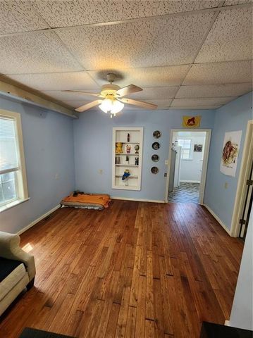 711 W Kansas Street, Pittsburg, KS 66762