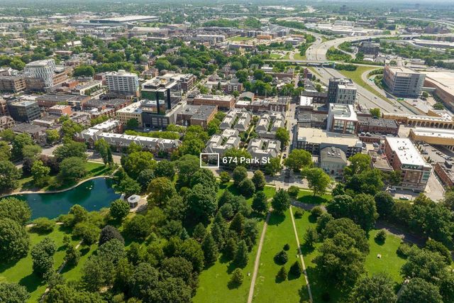 674 Park Street, Columbus, OH 43215