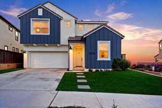 2070 Via Estancia, Chula Vista, CA 91913