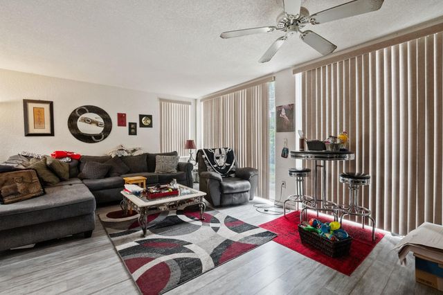 11772 NW 1st Street, Coral Springs, FL 33071