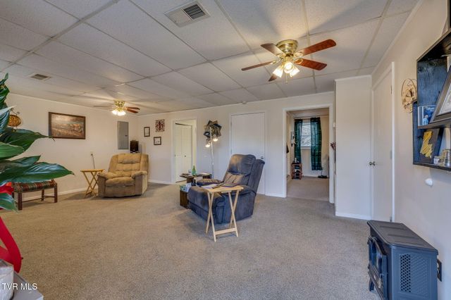 702 West Main Street, Jonesborough, TN 37659