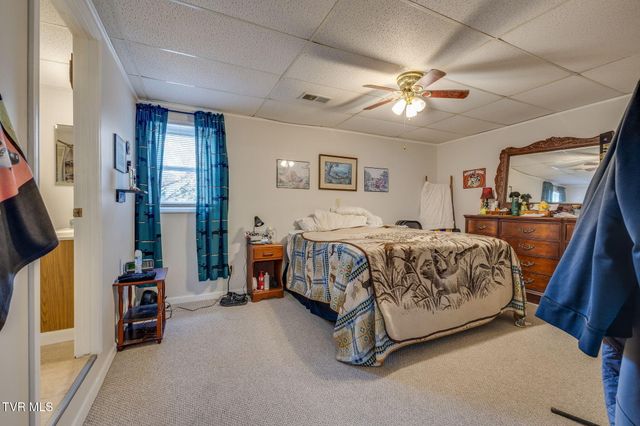 702 West Main Street, Jonesborough, TN 37659