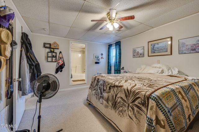 702 West Main Street, Jonesborough, TN 37659