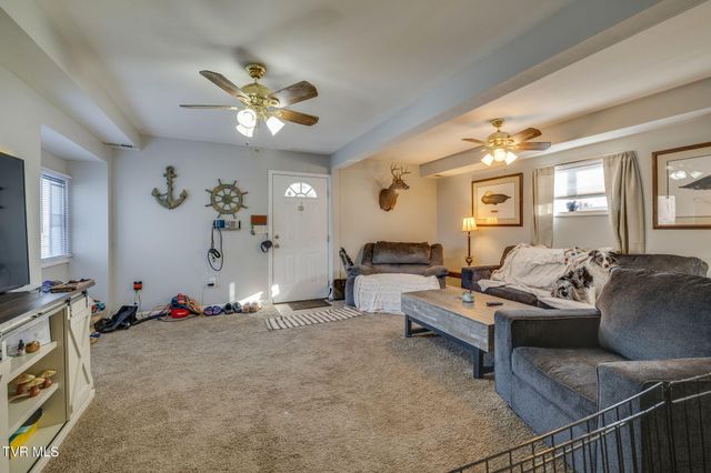 702 West Main Street, Jonesborough, TN 37659