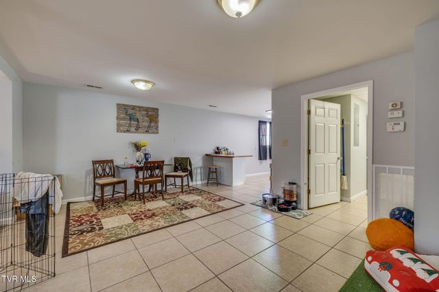 702 West Main Street, Jonesborough, TN 37659