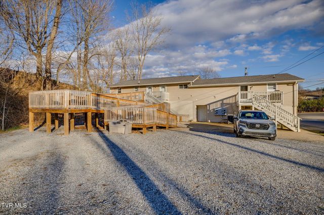 702 West Main Street, Jonesborough, TN 37659