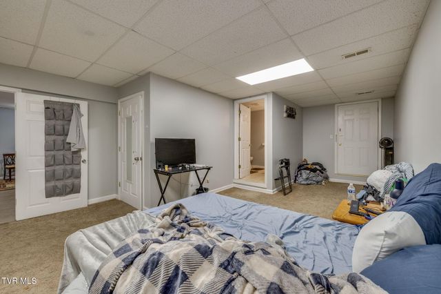 702 West Main Street, Jonesborough, TN 37659