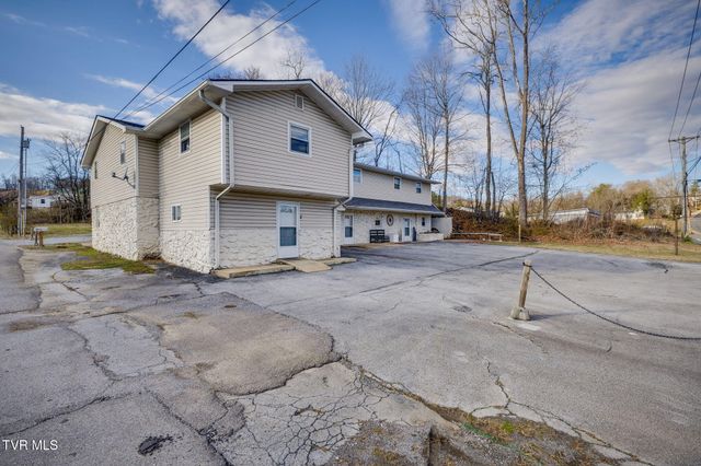 702 West Main Street, Jonesborough, TN 37659