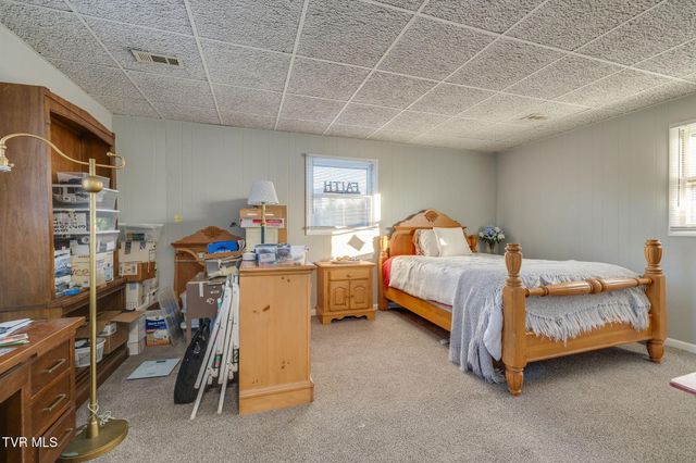 702 West Main Street, Jonesborough, TN 37659