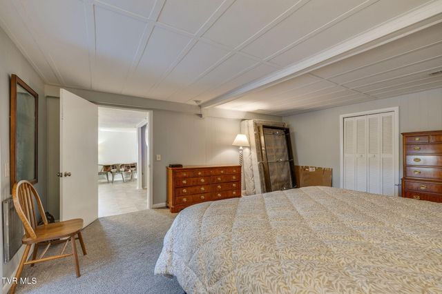 702 West Main Street, Jonesborough, TN 37659