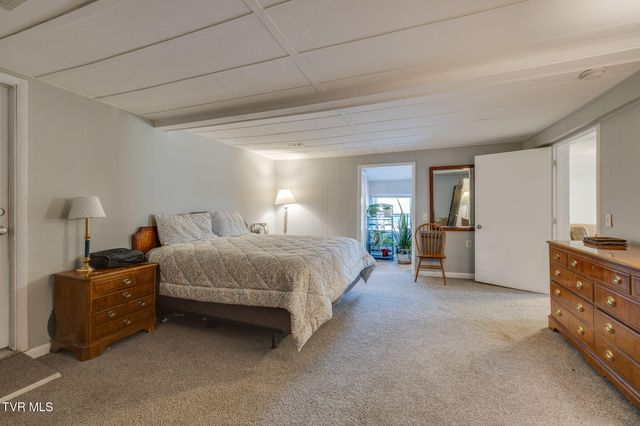 702 West Main Street, Jonesborough, TN 37659