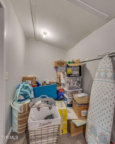 702 West Main Street, Jonesborough, TN 37659