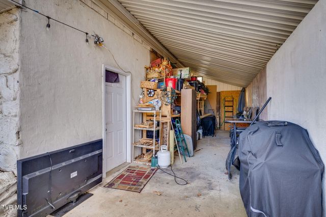 702 West Main Street, Jonesborough, TN 37659