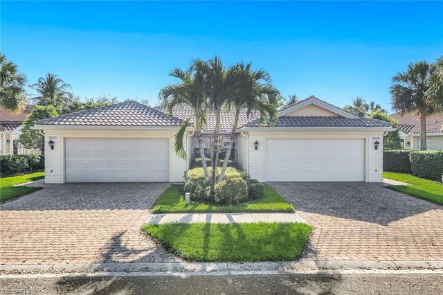 3239 Barbados LN, Naples, FL 34119