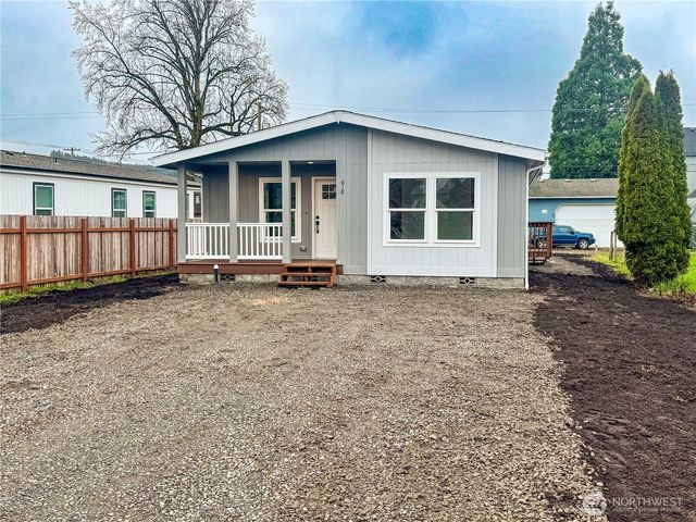618 C Street, Vader, WA 98593