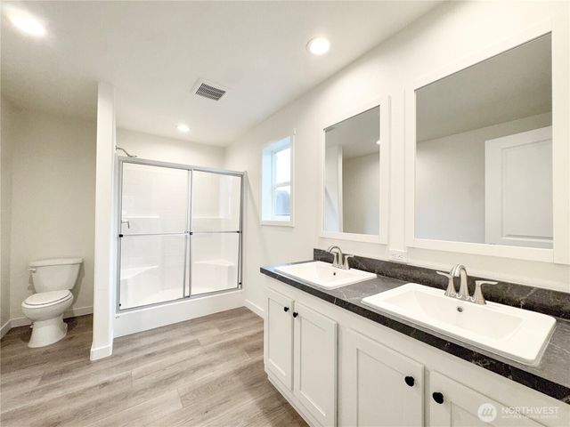 618 C Street, Vader, WA 98593