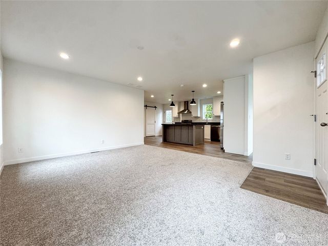 618 C Street, Vader, WA 98593