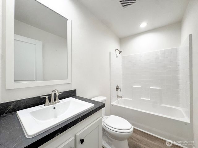 618 C Street, Vader, WA 98593