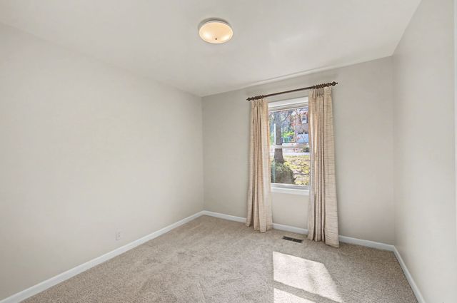 520 Holt Valley Rd, Nashville, TN 37221