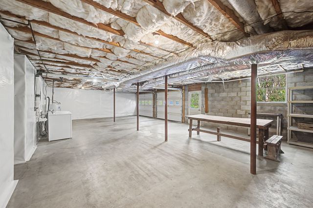 520 Holt Valley Rd, Nashville, TN 37221