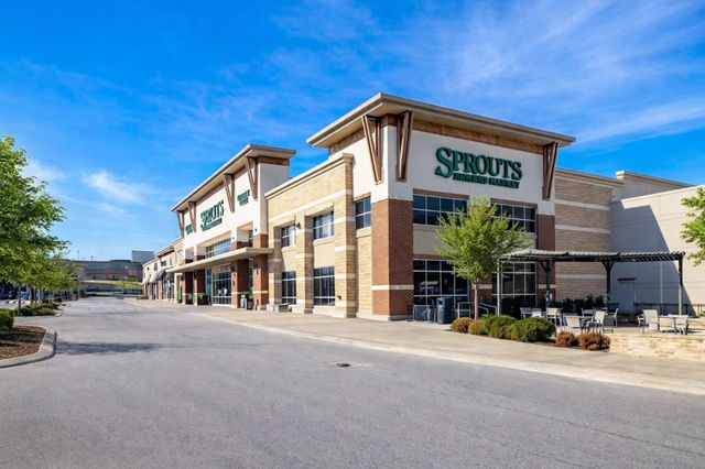 520 Holt Valley Rd, Nashville, TN 37221