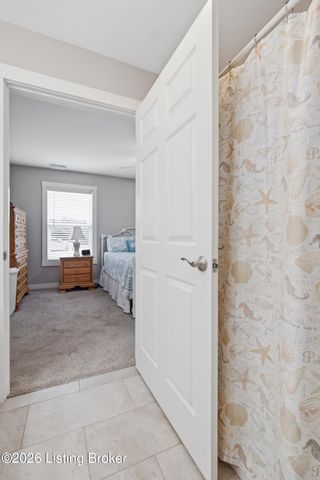 217 Stanley Dr, Shepherdsville, KY 40165
