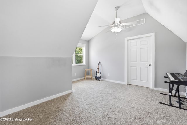 217 Stanley Dr, Shepherdsville, KY 40165