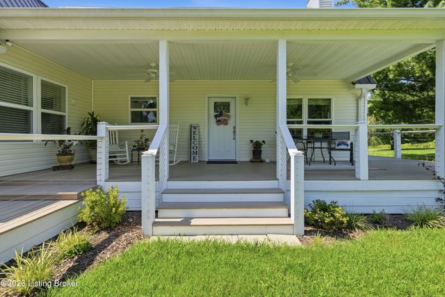 217 Stanley Dr, Shepherdsville, KY 40165