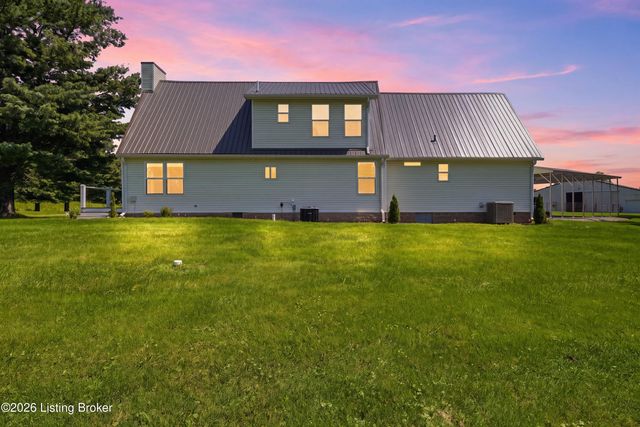 217 Stanley Dr, Shepherdsville, KY 40165
