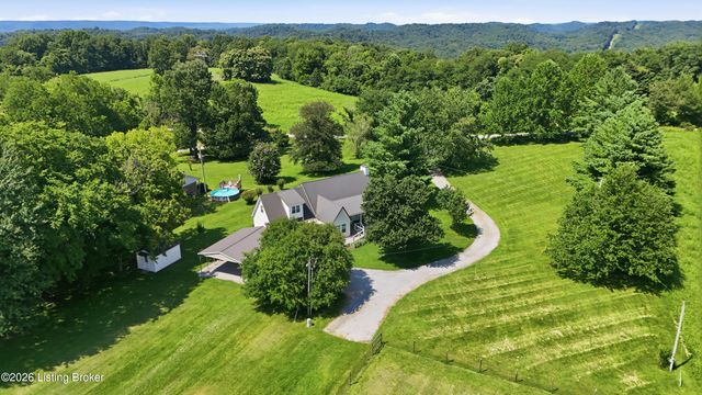 217 Stanley Dr, Shepherdsville, KY 40165