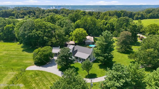 217 Stanley Dr, Shepherdsville, KY 40165