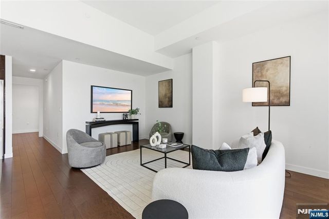800 Ave At Port Imperial Boulevard 1010, Weehawken, NJ 07086