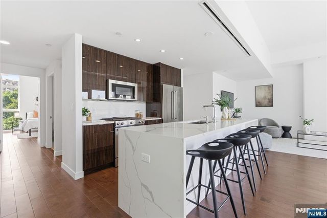 800 Ave At Port Imperial Boulevard 1010, Weehawken, NJ 07086