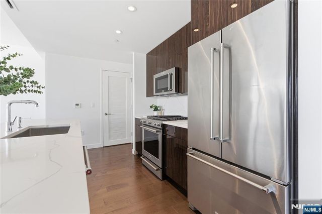 800 Ave At Port Imperial Boulevard 1010, Weehawken, NJ 07086