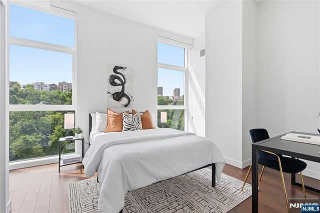 800 Ave At Port Imperial Boulevard 1010, Weehawken, NJ 07086