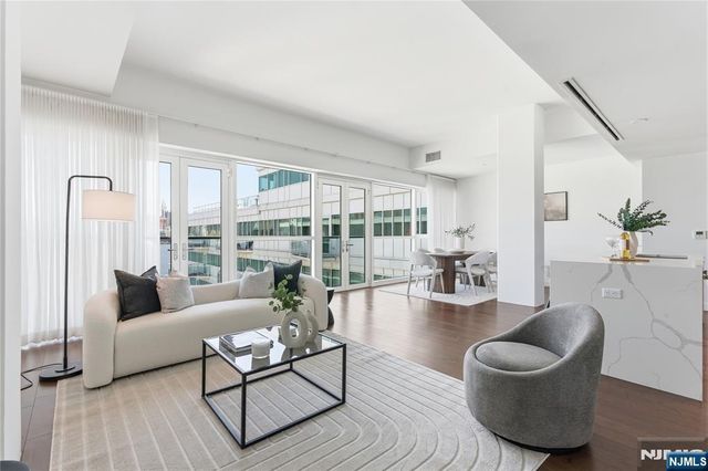 800 Ave At Port Imperial Boulevard 1010, Weehawken, NJ 07086
