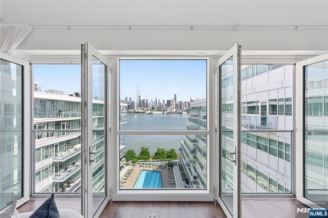 800 Ave At Port Imperial Boulevard 1010, Weehawken, NJ 07086