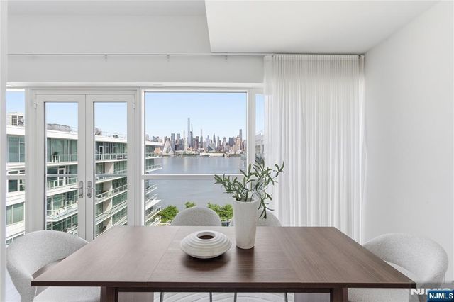 800 Ave At Port Imperial Boulevard 1010, Weehawken, NJ 07086