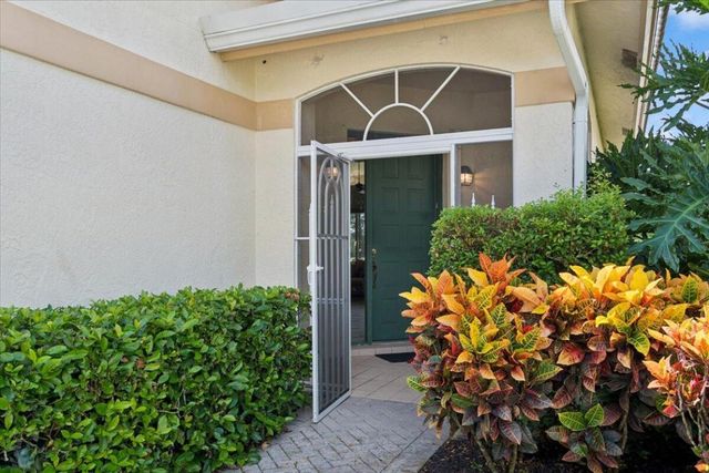 9407 Avenel Lane, Port St. Lucie, Port St Lucie, FL 34986