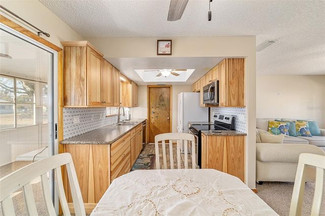 8172 SW 107TH PLACE, Ocala, FL 34481