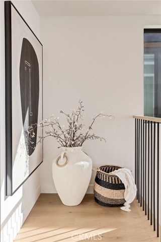 213 Bayview Drive, Manhattan Beach, CA 90266